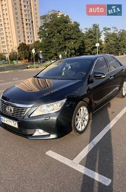 Седан Toyota Camry 2012 в Києві