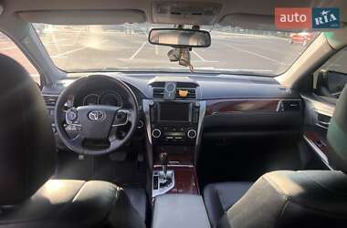 Седан Toyota Camry 2012 в 