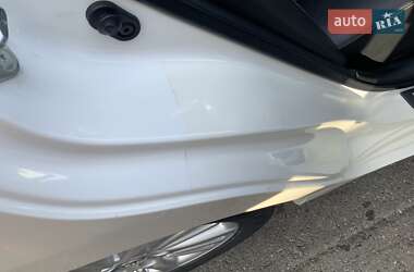 Седан Toyota Camry 2015 в 