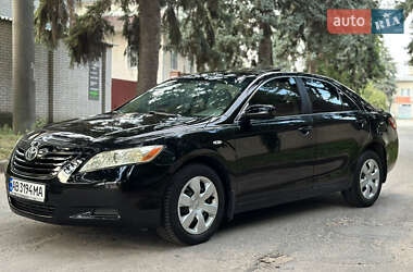 Седан Toyota Camry 2007 в Виннице