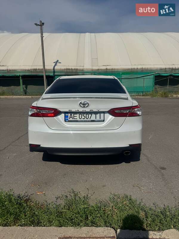 Седан Toyota Camry 2018 в Днепре фото 6 Седан Toyota Camry 2018 в Днепре