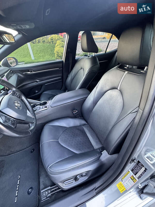 Седан Toyota Camry 2021 в Днепре фото 44 Седан Toyota Camry 2021 в Днепре