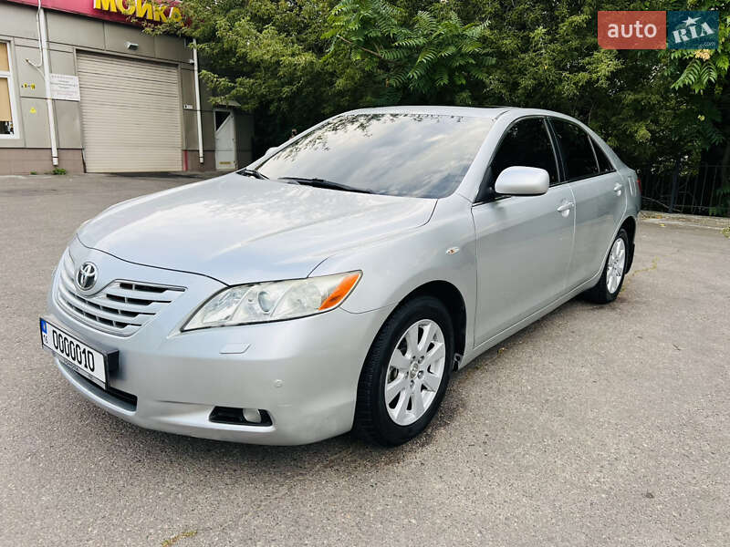 Седан Toyota Camry 2007 в 
