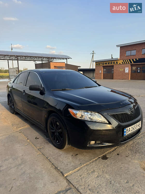 Седан Toyota Camry 2007 в 
