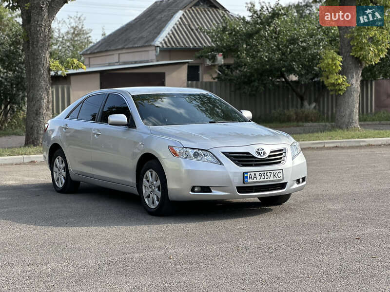 Седан Toyota Camry 2008 в Первомайську