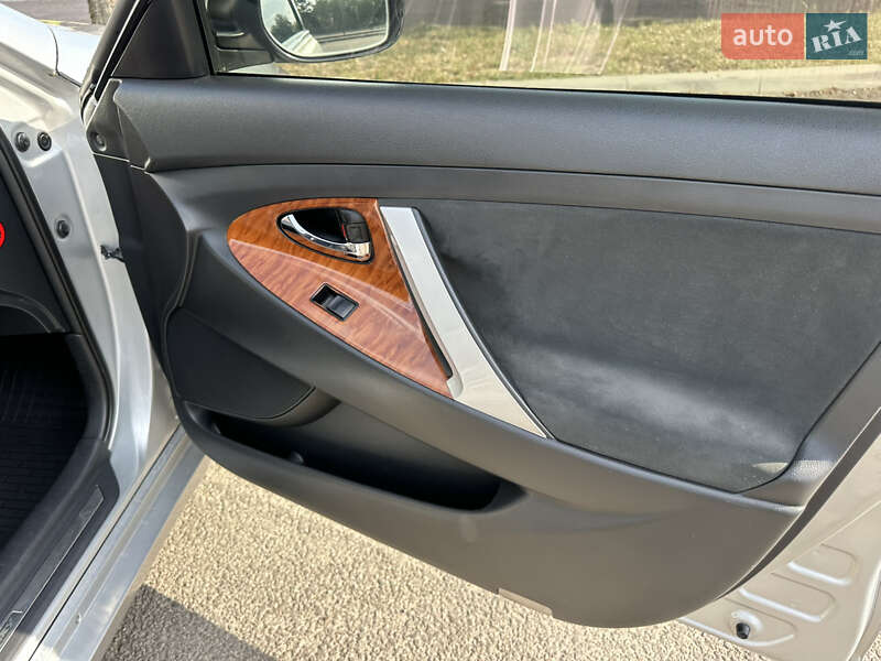 Седан Toyota Camry 2008 в Первомайську