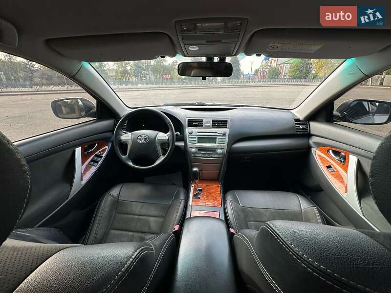 Седан Toyota Camry 2008 в Первомайську