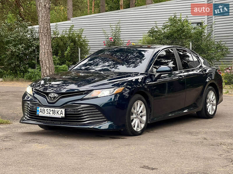 Седан Toyota Camry 2018 в Киеве фото 4 Седан Toyota Camry 2018 в Киеве