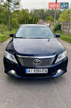 Седан Toyota Camry 2013 в Житомире