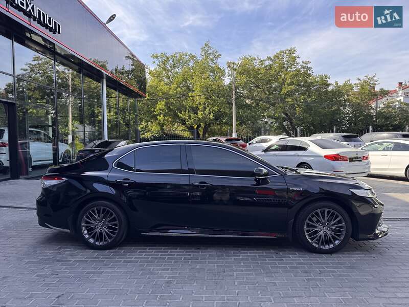 Седан Toyota Camry 2020 в Одесі