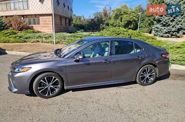 Седан Toyota Camry 2020 в Одесі