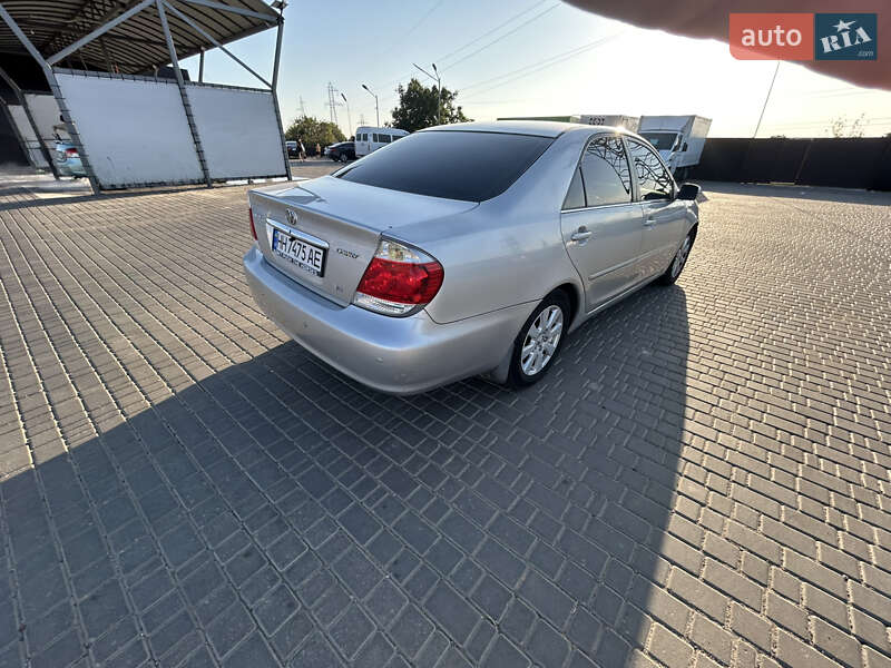 Седан Toyota Camry 2004 в Одесі