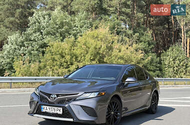 Седан Toyota Camry 2022 в Броварах