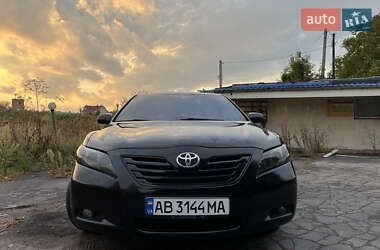 Седан Toyota Camry 2007 в Виннице
