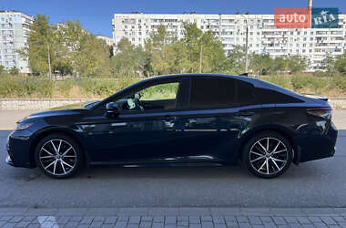 Седан Toyota Camry 2021 в 
