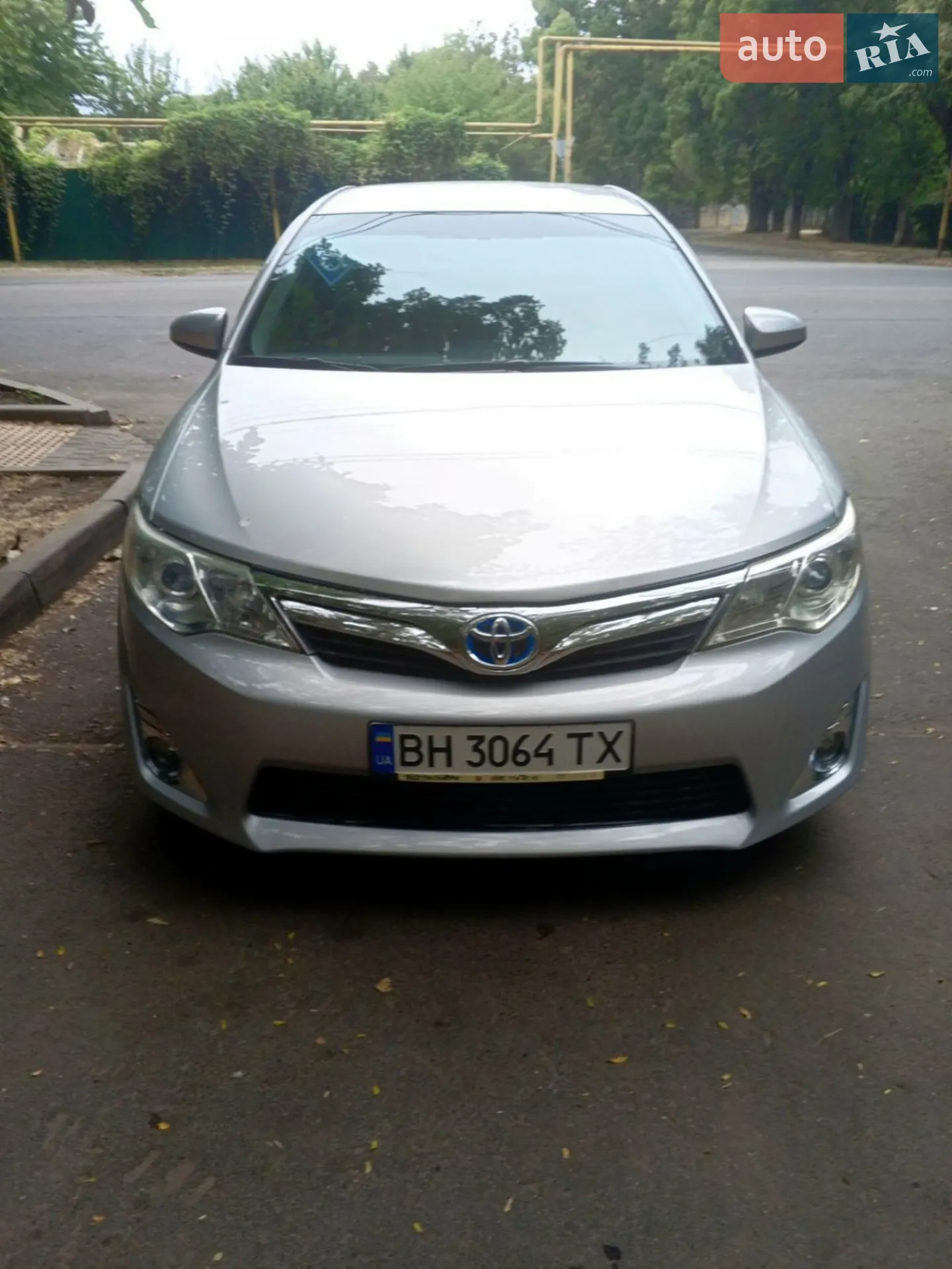 2014 Toyota Camry - мініатюра 2