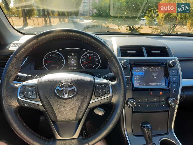 Седан Toyota Camry 2016 в Украинке