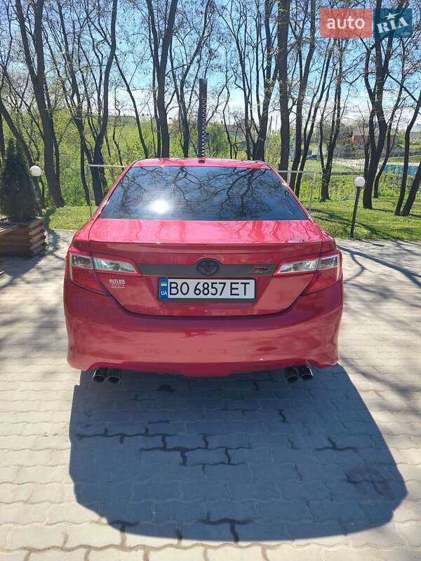 Седан Toyota Camry 2014 в Хоросткове фото 16 Седан Toyota Camry 2014 в Хоросткове