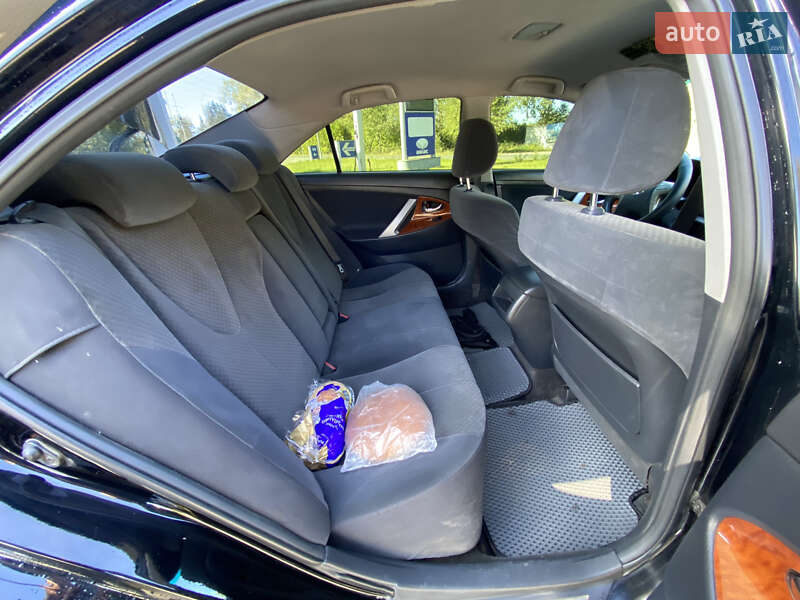 Седан Toyota Camry 2008 в Хмельницькому