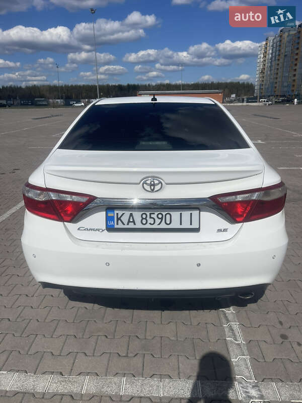 Седан Toyota Camry 2015 в Киеве фото 7 Седан Toyota Camry 2015 в Киеве