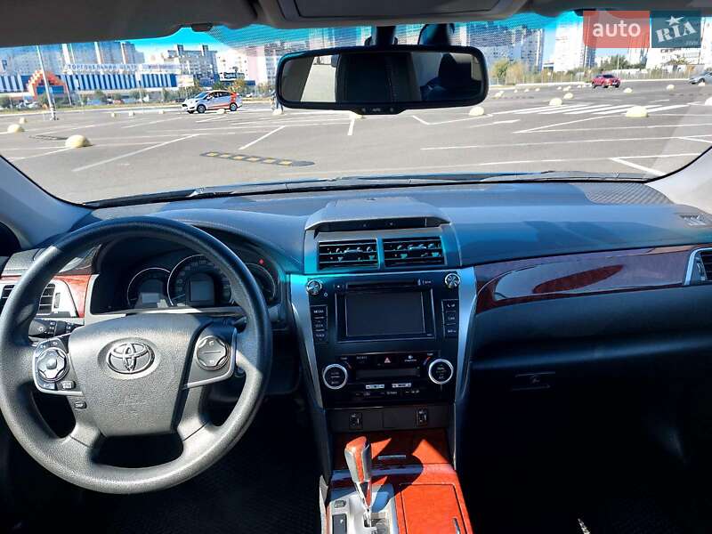 Седан Toyota Camry 2012 в Киеве фото 12 Седан Toyota Camry 2012 в Киеве