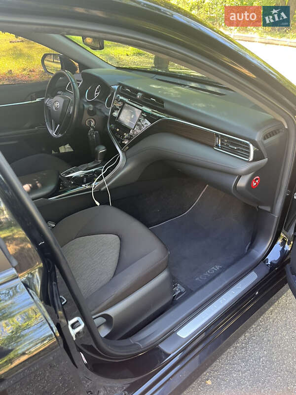 Седан Toyota Camry 2018 в Павлограді фото 11 Седан Toyota Camry 2018 в Павлограді