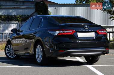 Седан Toyota Camry 2024 в 