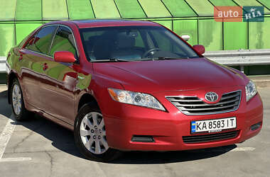 Седан Toyota Camry 2008 в Киеве