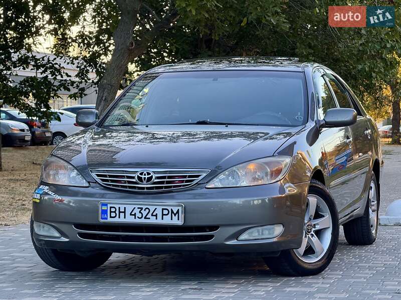 Седан Toyota Camry 2002 в Одесі