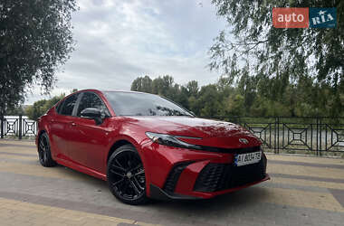 Седан Toyota Camry 2024 в Киеве