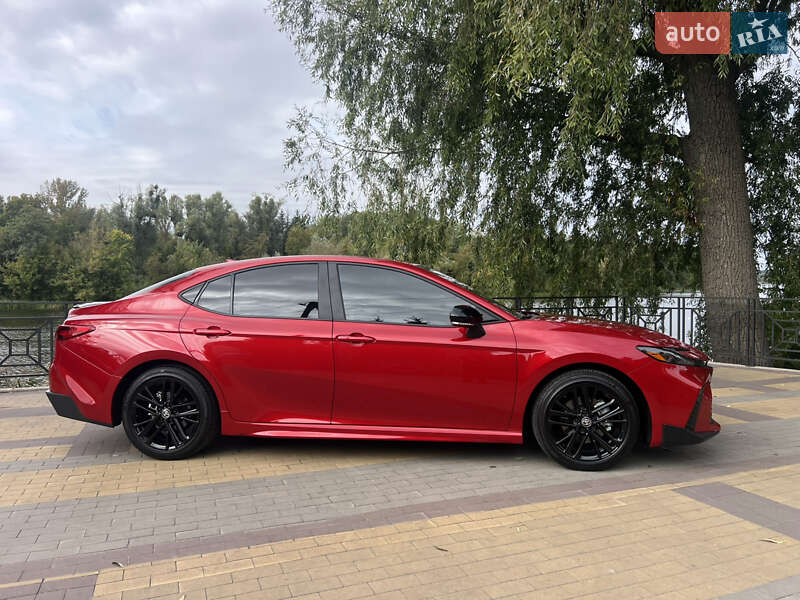 Седан Toyota Camry 2024 в Киеве фото 6 Седан Toyota Camry 2024 в Киеве