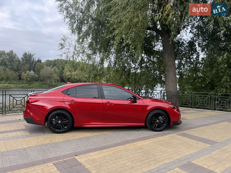 Седан Toyota Camry 2024 в Киеве фото 15 Седан Toyota Camry 2024 в Киеве