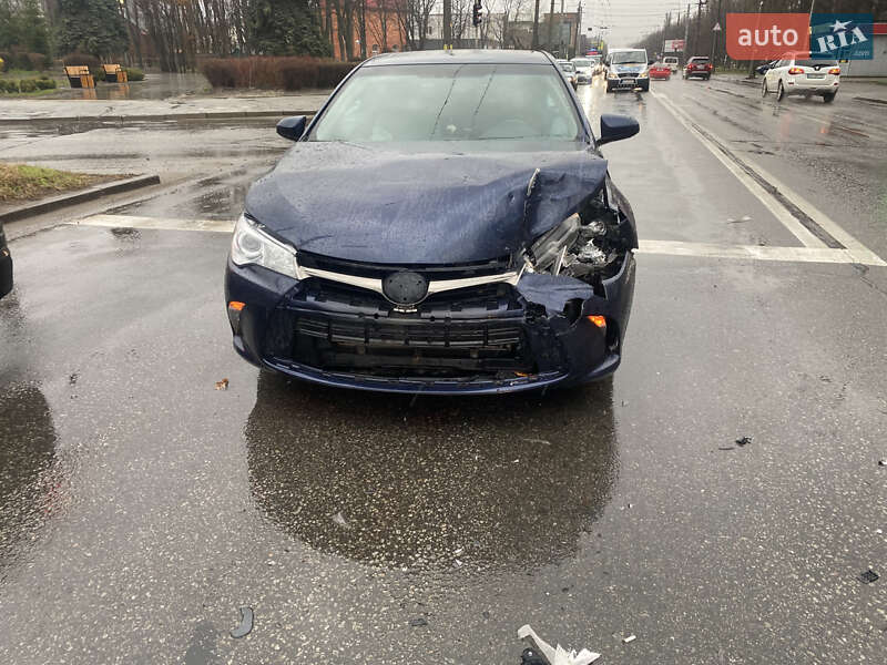 Седан Toyota Camry 2016 в Києві фото 3 Седан Toyota Camry 2016 в Києві
