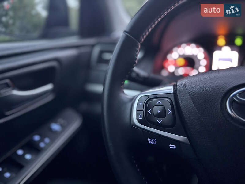 Седан Toyota Camry 2016 в Харькове фото 31 Седан Toyota Camry 2016 в Харькове