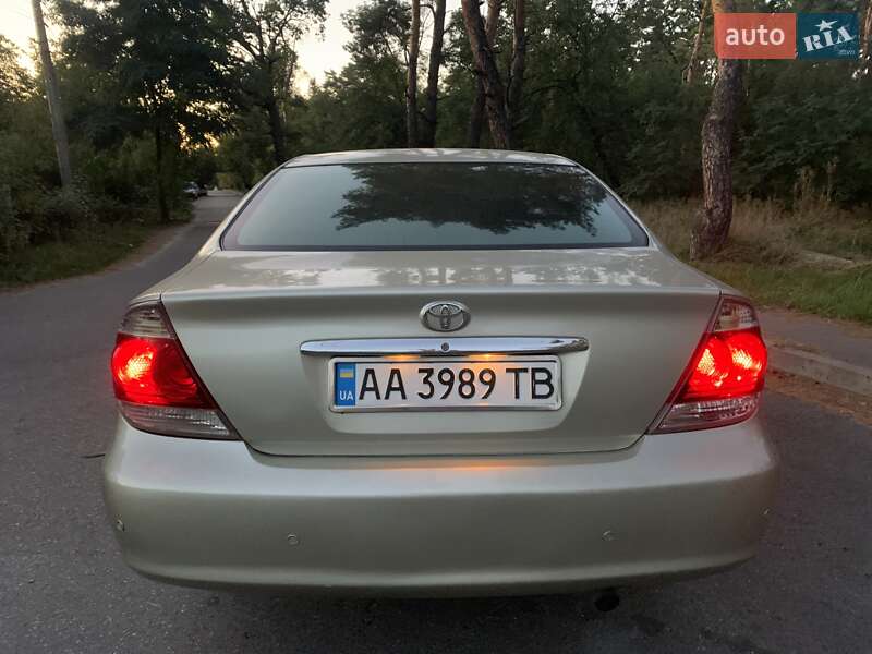 Седан Toyota Camry 2004 в Киеве фото 5 Седан Toyota Camry 2004 в Киеве