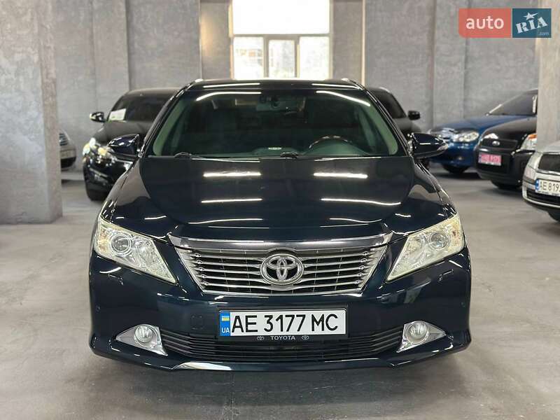 Toyota Camry 2011