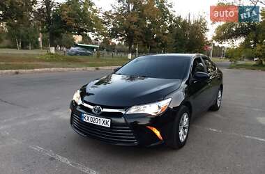 Седан Toyota Camry 2016 в Харькове