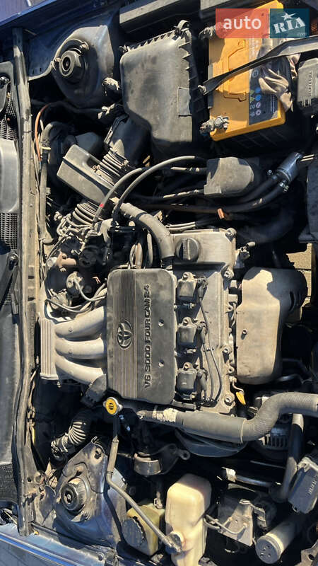 Седан Toyota Camry 1999 в Вінниці
