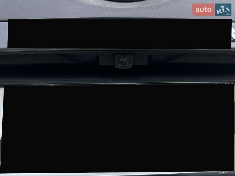 Седан Toyota Camry 2021 в Киеве