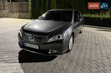 Седан Toyota Camry 2012 в Подволочиске