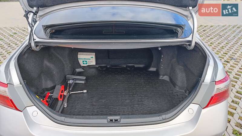 Седан Toyota Camry 2007 в Хмельницькому