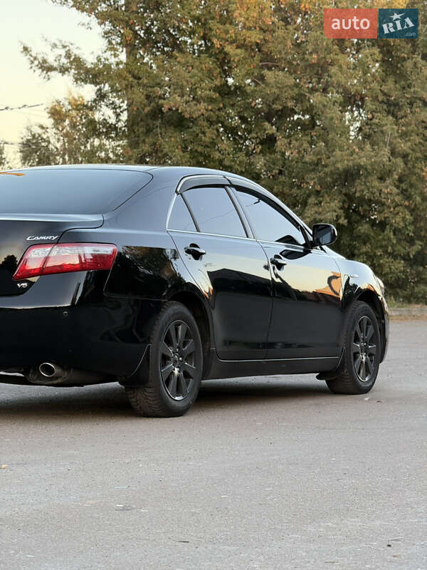 Седан Toyota Camry 2008 в Черкасах