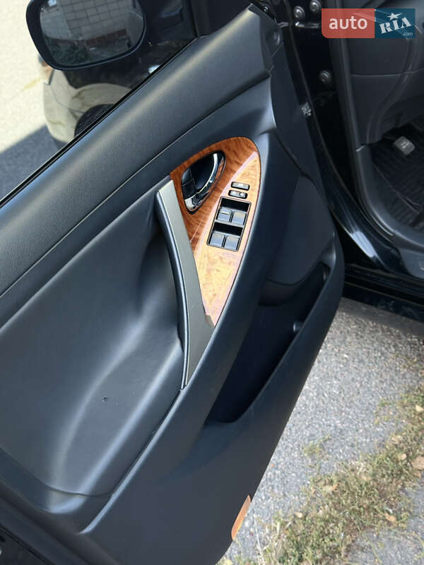 Седан Toyota Camry 2008 в Черкасах