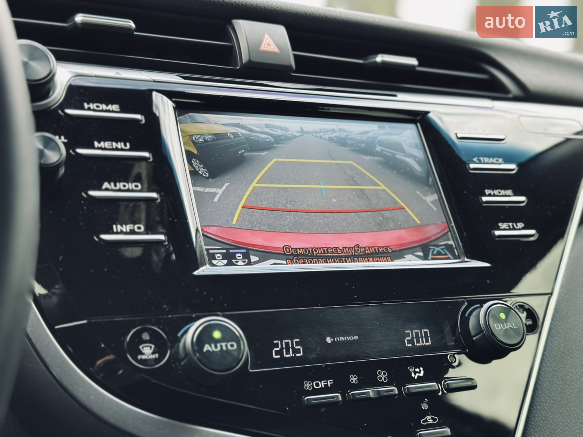 2018 Toyota Camry - мініатюра 25