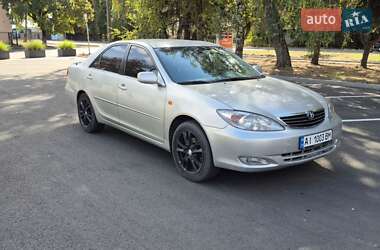 Седан Toyota Camry 2002 в Золотоноше