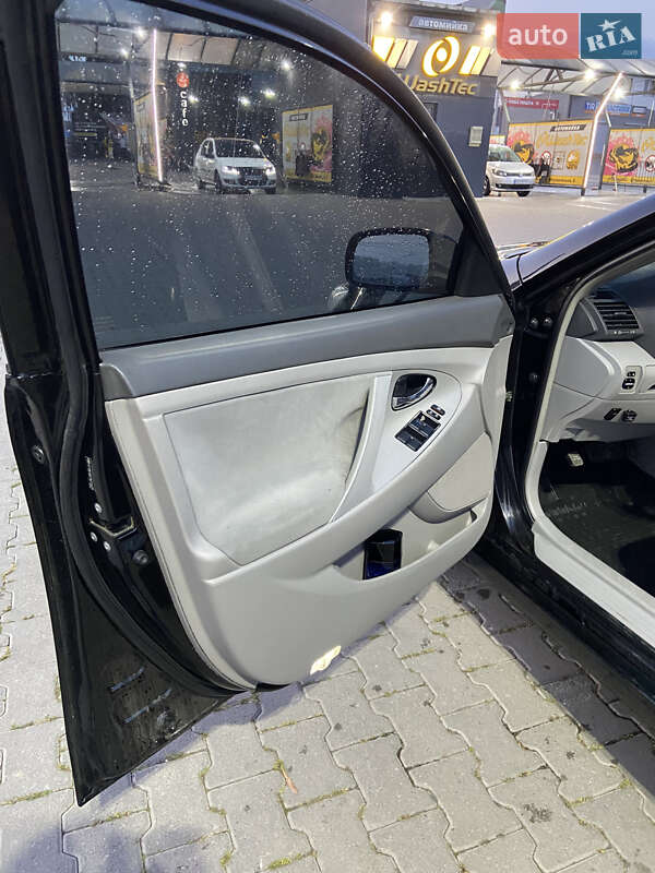 Седан Toyota Camry 2008 в Черновцах фото 12 Седан Toyota Camry 2008 в Черновцах
