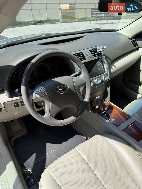 Седан Toyota Camry 2008 в Харкові