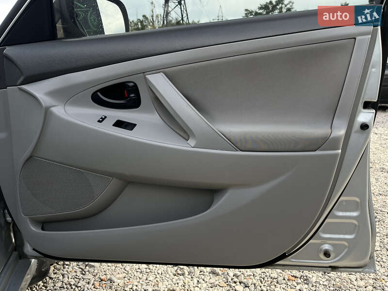 Седан Toyota Camry 2008 в Харкові фото 19 Седан Toyota Camry 2008 в Харкові