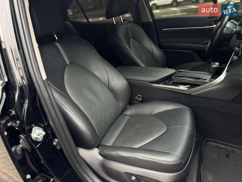 Седан Toyota Camry 2022 в Ивано-Франковске фото 21 Седан Toyota Camry 2022 в Ивано-Франковске
