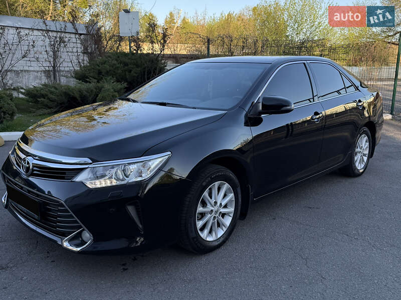 Седан Toyota Camry 2017 в Києві фото 3 Седан Toyota Camry 2017 в Києві